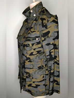 Veronica Beard Hooded Camo Jacket NWT